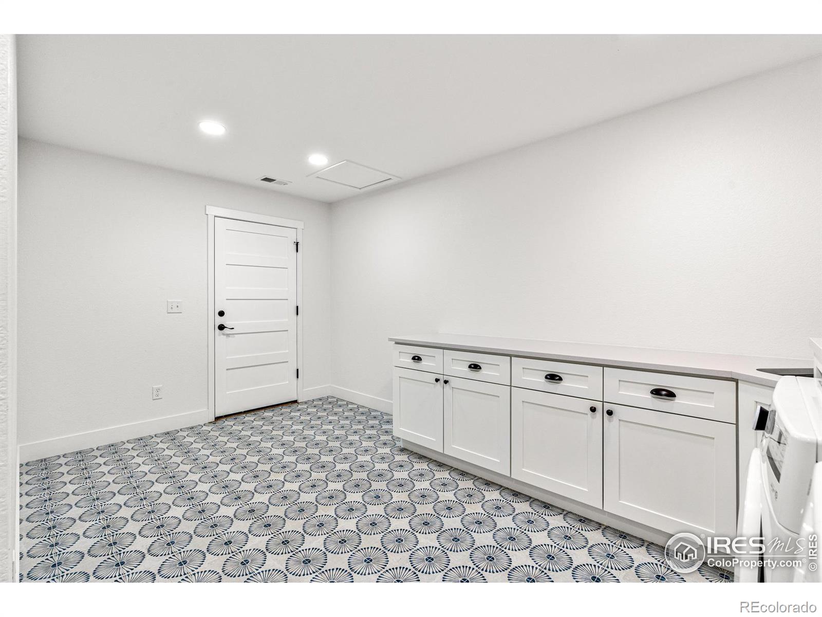 MLS Image #34 for 344  county road 16 1/2 ,longmont, Colorado