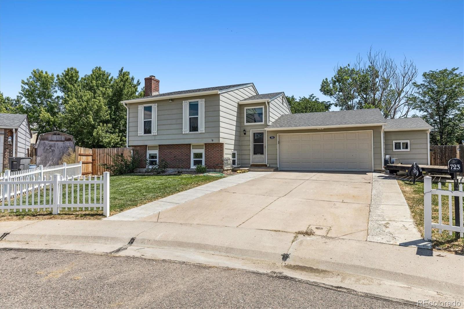 CMA Image for 865  madison way,Bennett, Colorado