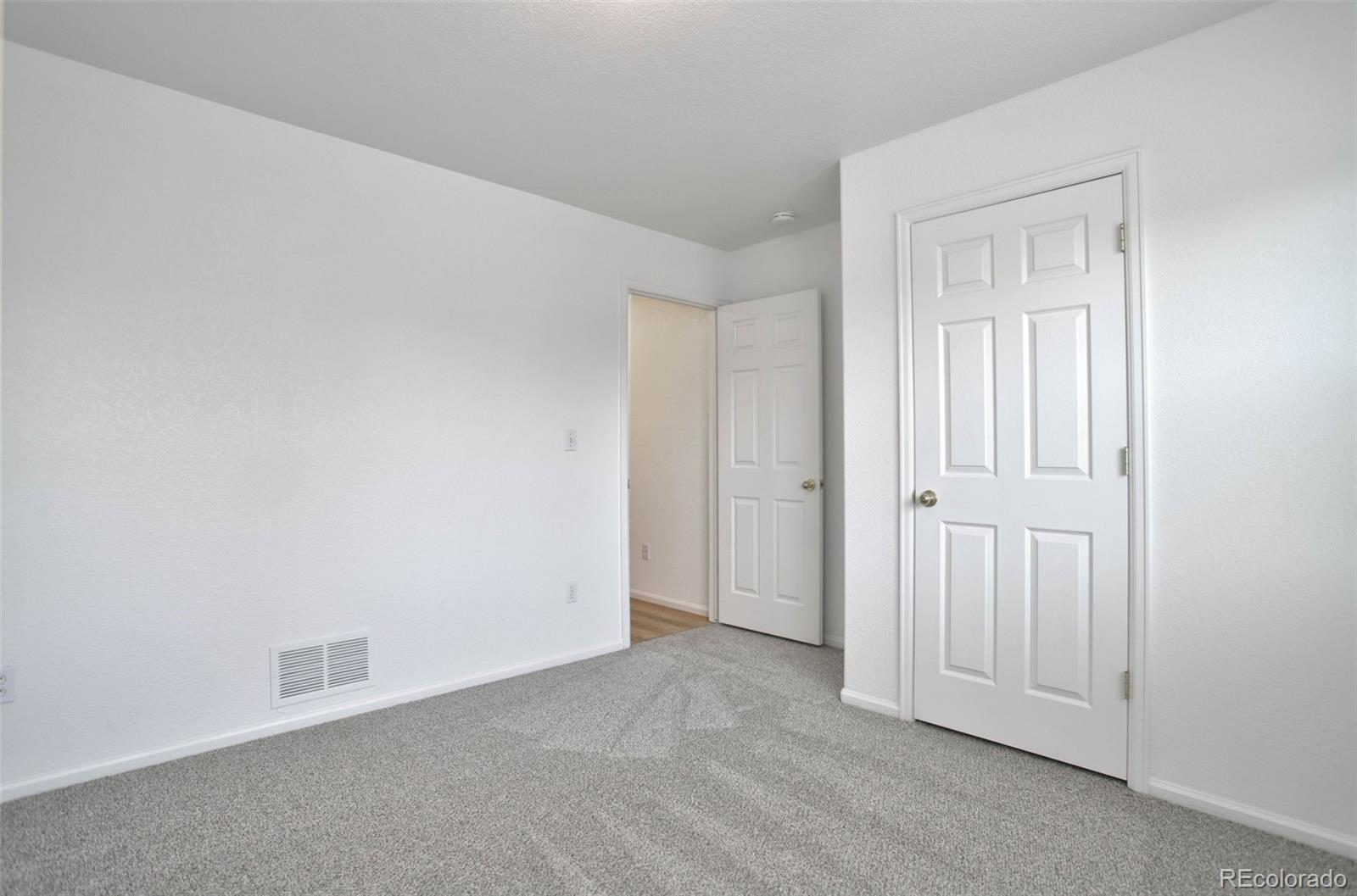 MLS Image #16 for 5559  sunshade point,colorado springs, Colorado