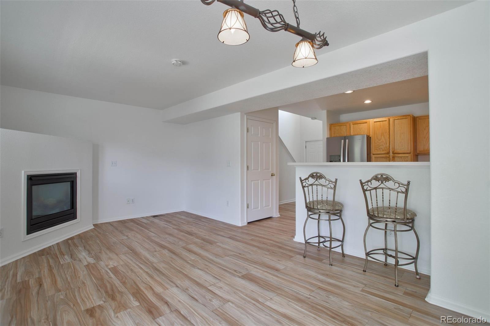 MLS Image #3 for 5559  sunshade point,colorado springs, Colorado