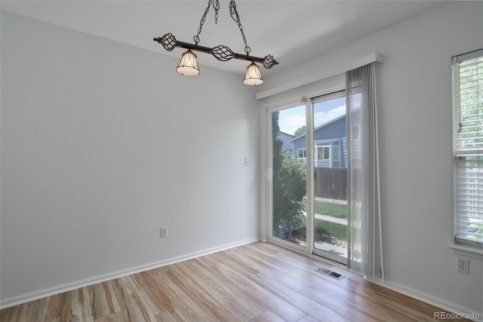 MLS Image #8 for 5559  sunshade point,colorado springs, Colorado