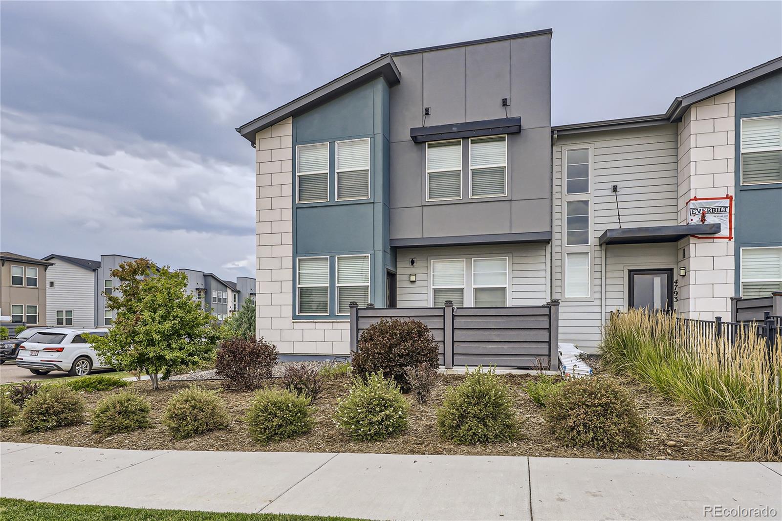 MLS Image #2 for 4791  memphis street,denver, Colorado