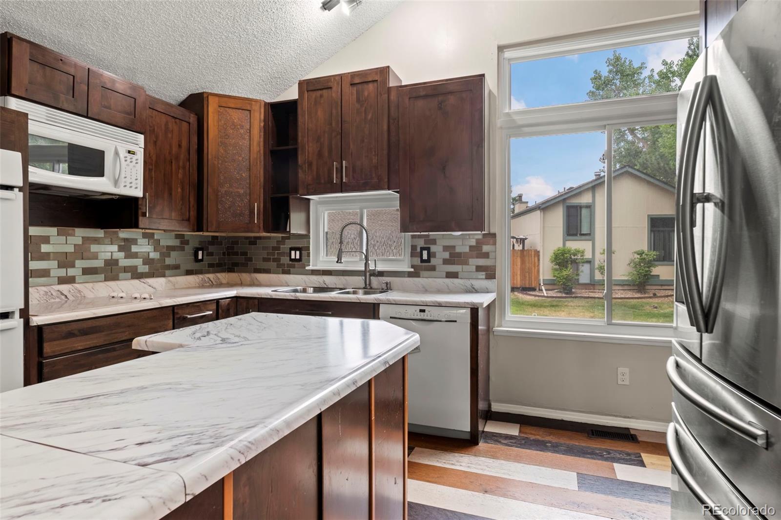 MLS Image #7 for 3751 s danube circle,aurora, Colorado