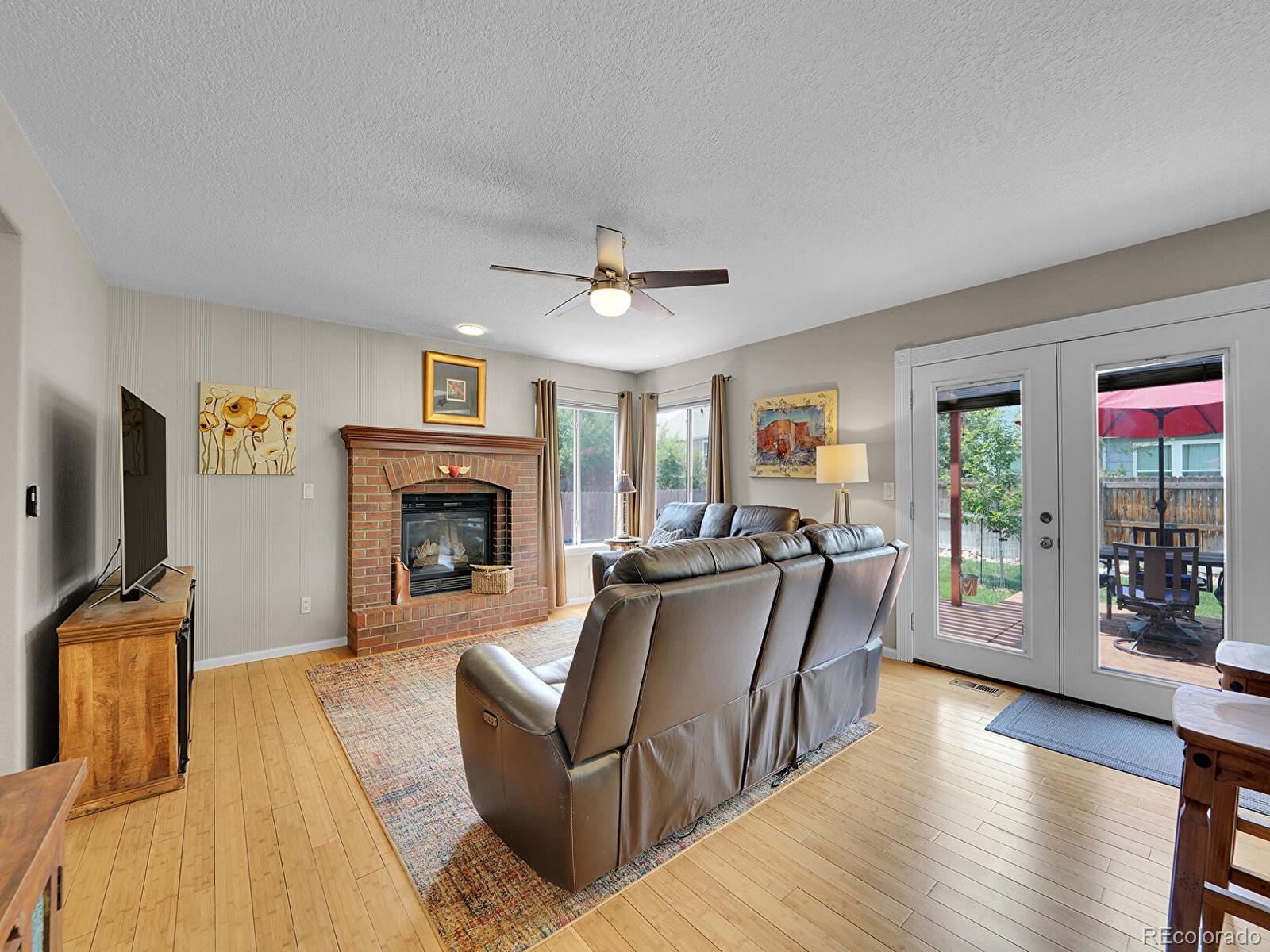 MLS Image #3 for 4527  flanders way,denver, Colorado