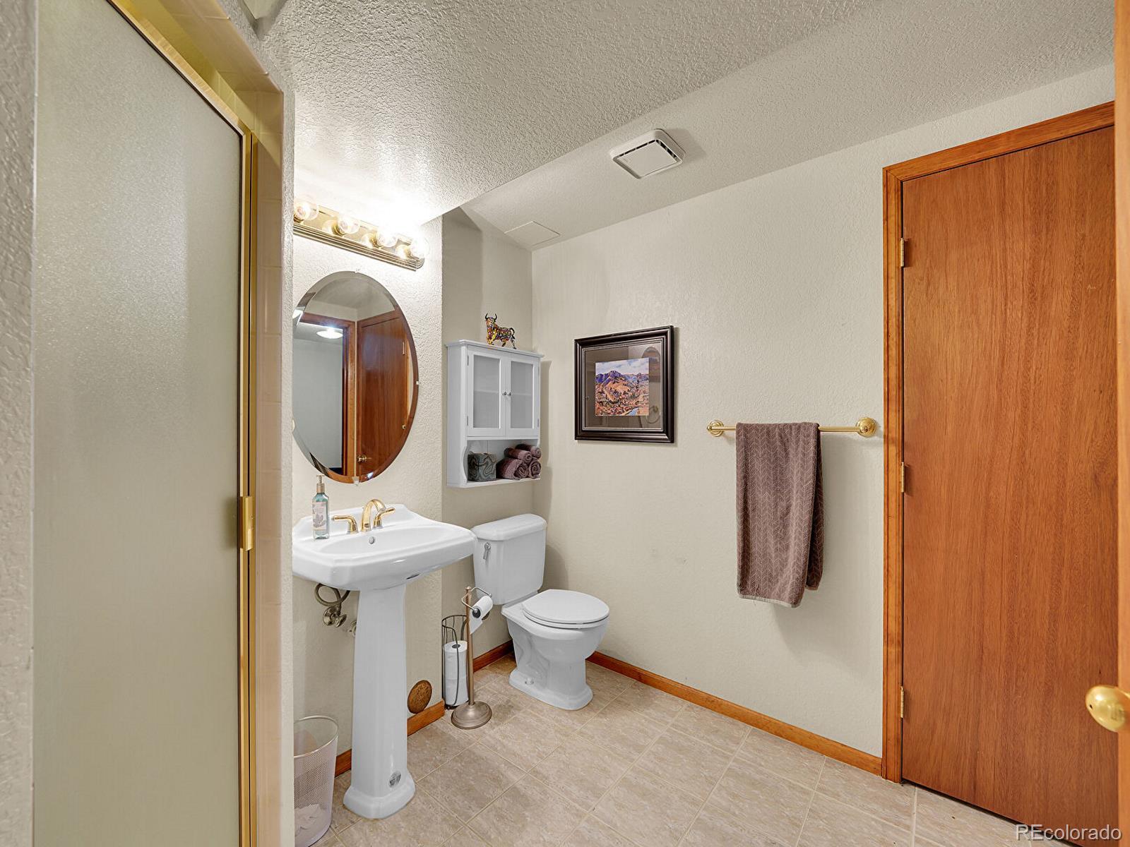 MLS Image #40 for 4527  flanders way,denver, Colorado