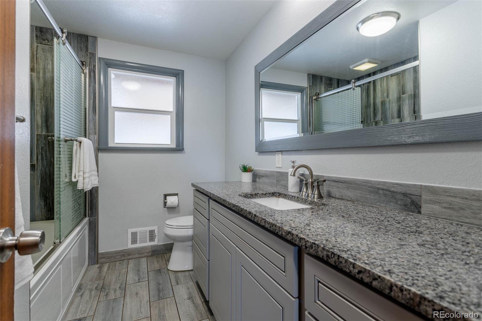 MLS Image #13 for 5275  carr street,arvada, Colorado