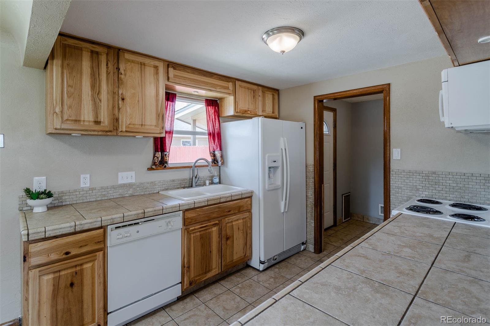 MLS Image #8 for 5275  carr street,arvada, Colorado