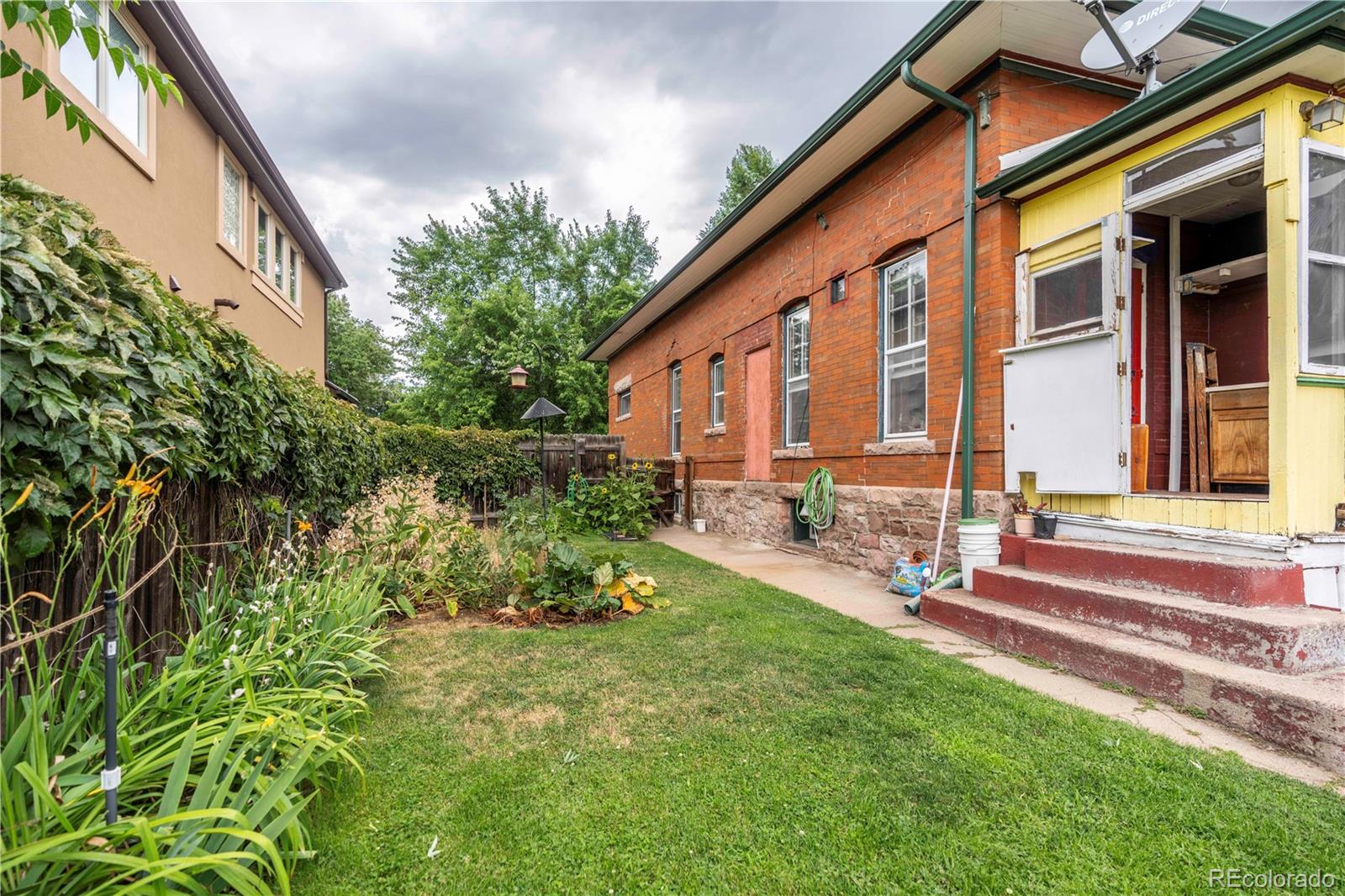 MLS Image #3 for 432 s washington street,denver, Colorado