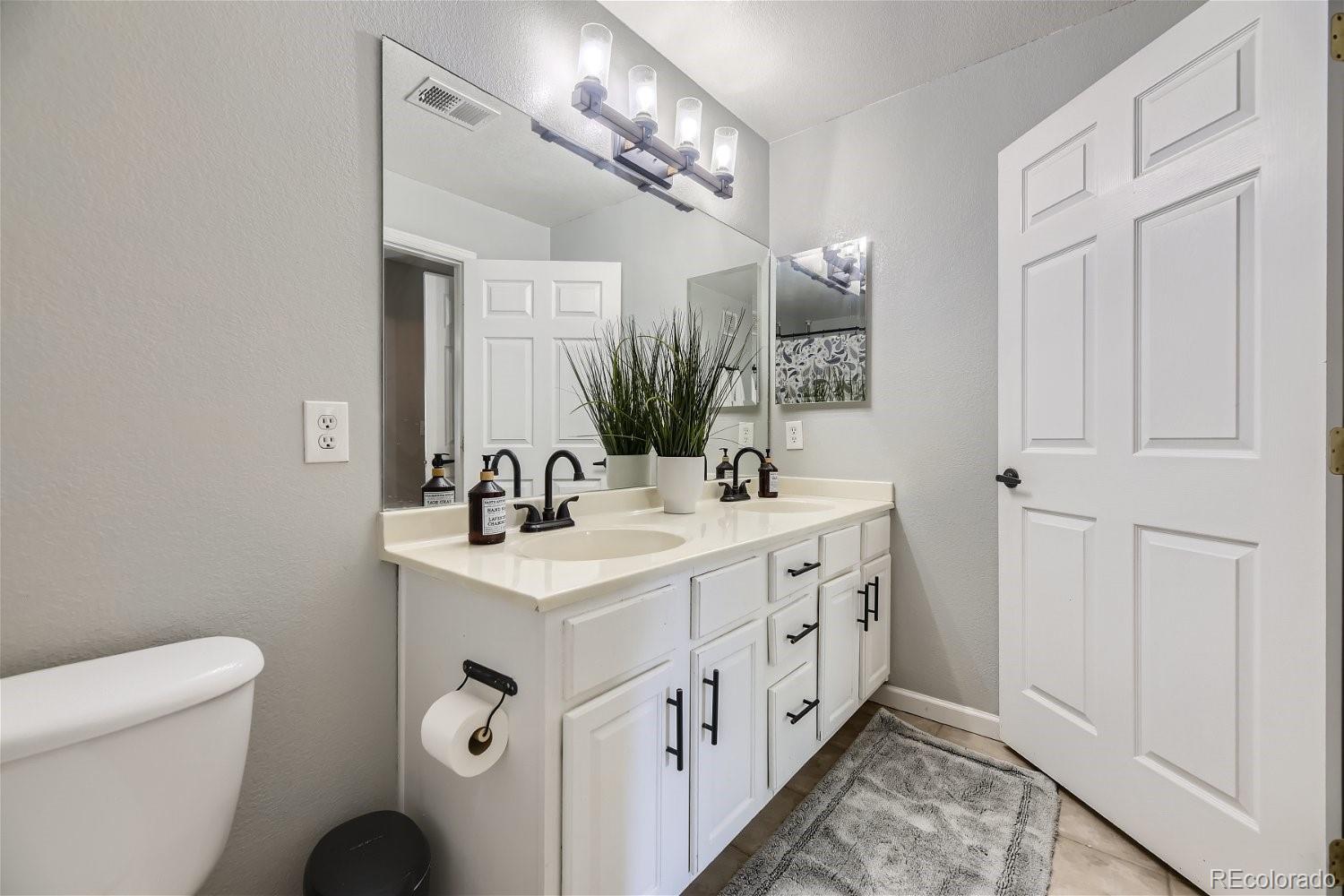 MLS Image #13 for 4875 s balsam way 7-104,littleton, Colorado