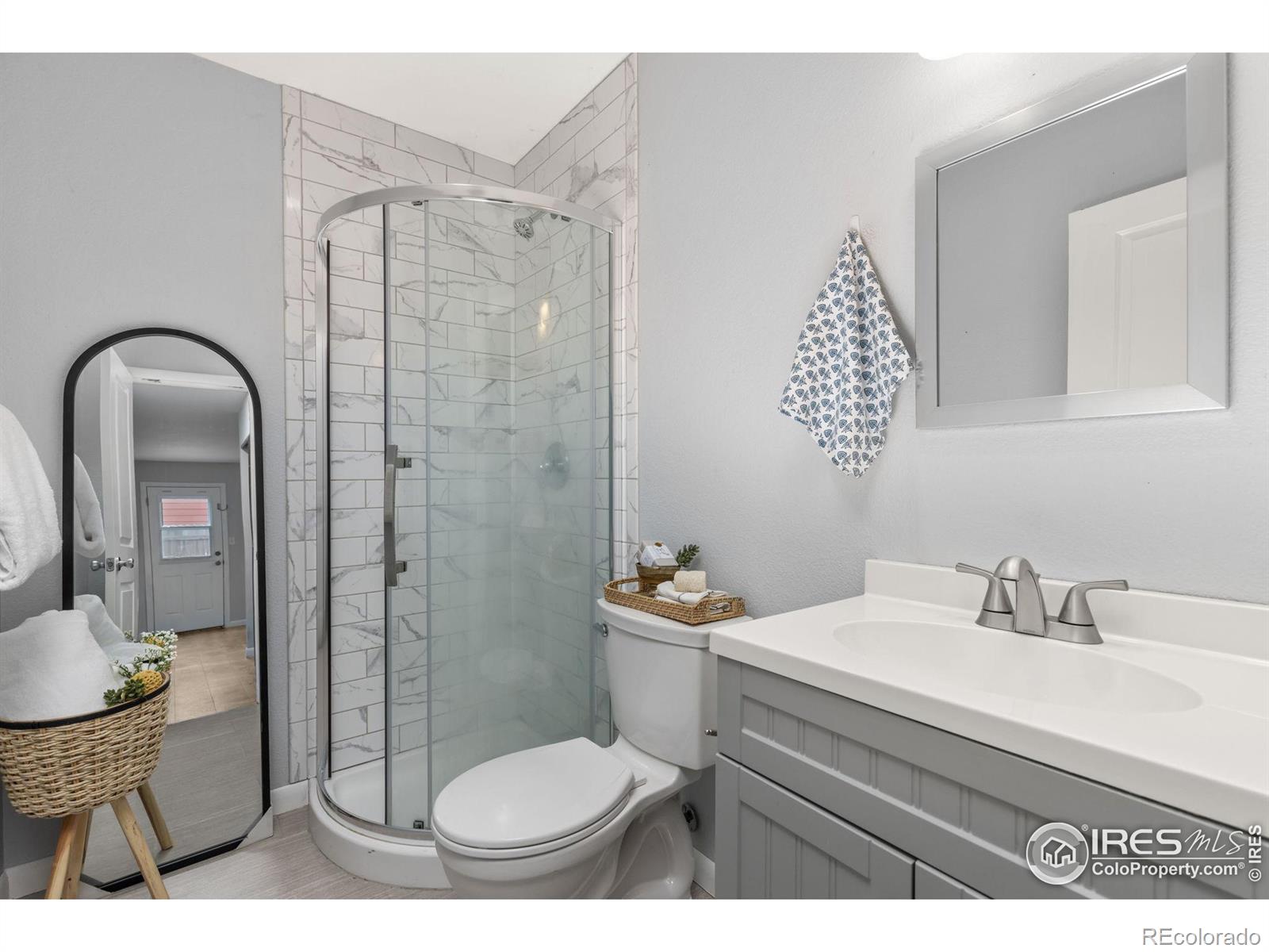 MLS Image #16 for 2918 w olive street,fort collins, Colorado