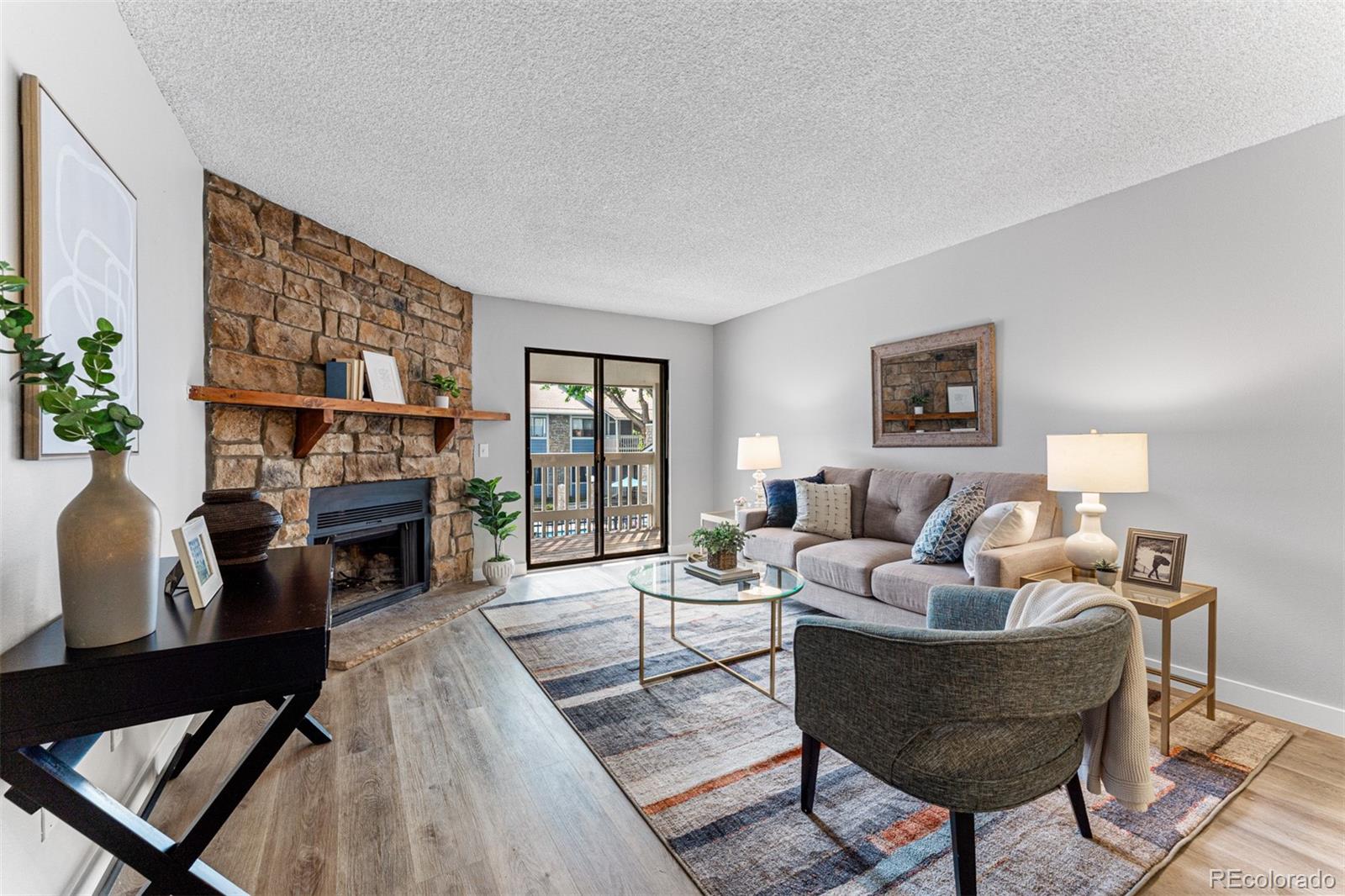 MLS Image #4 for 8335 s fairmount drive,denver, Colorado