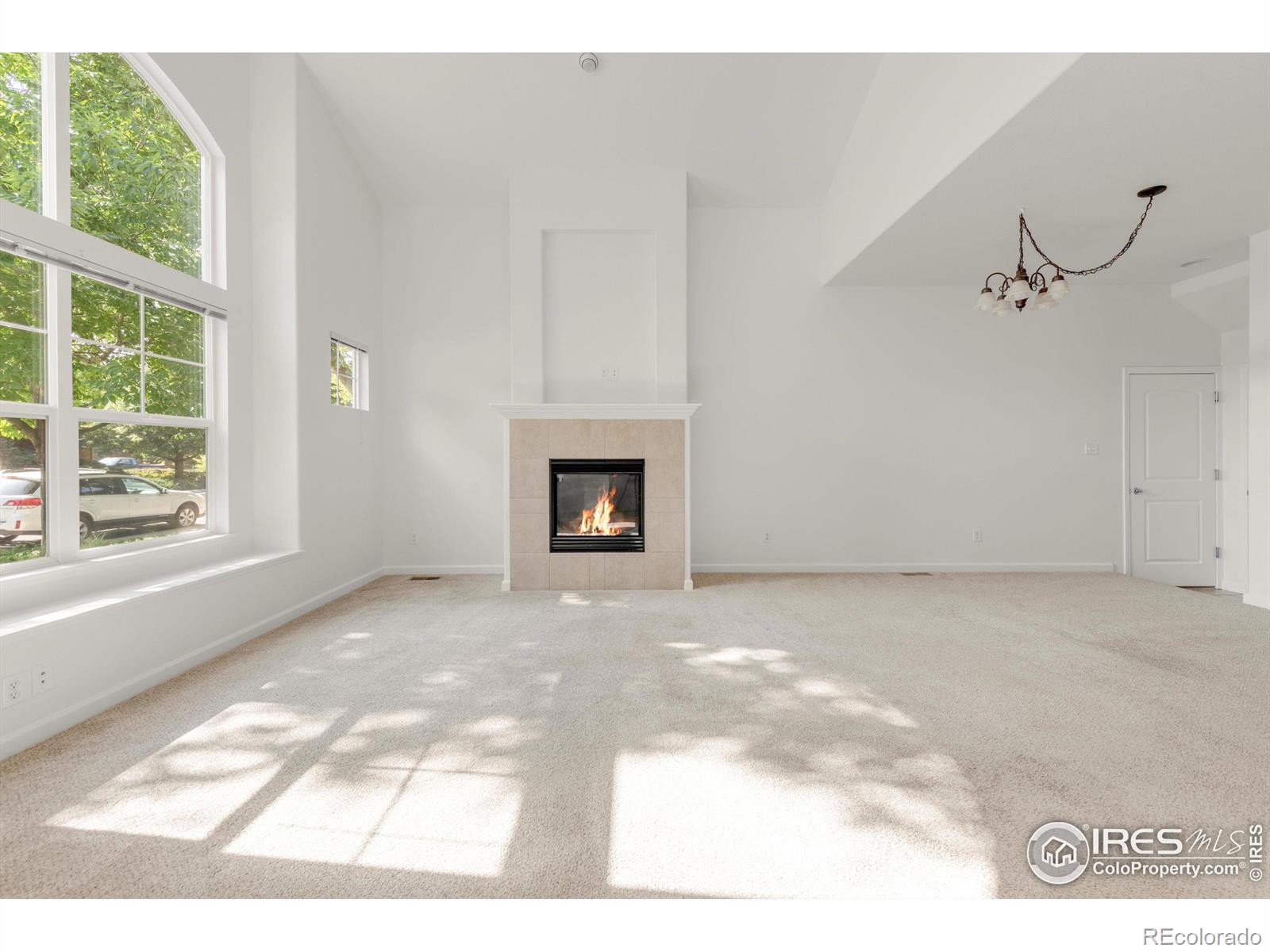 MLS Image #2 for 327  8th street,berthoud, Colorado