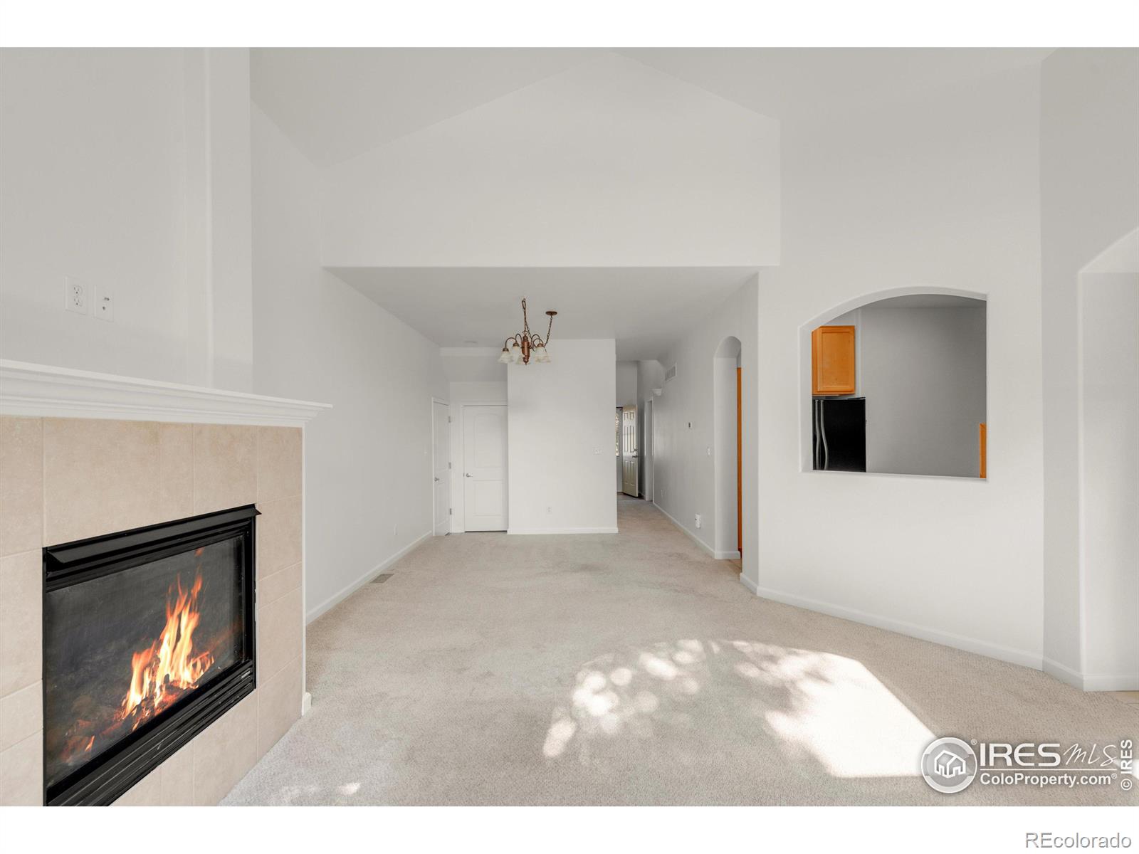 MLS Image #4 for 327  8th street,berthoud, Colorado