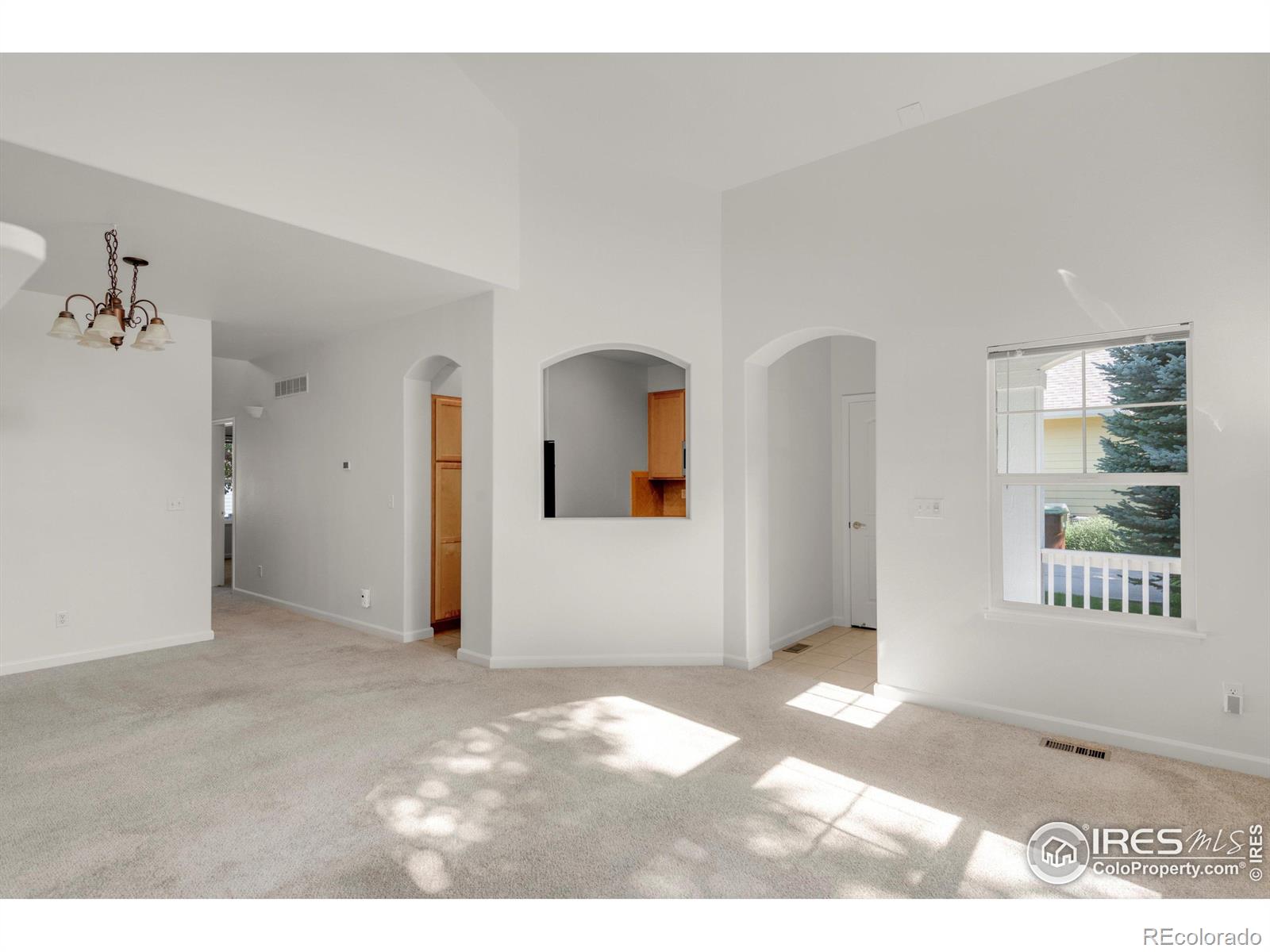 MLS Image #6 for 327  8th street,berthoud, Colorado