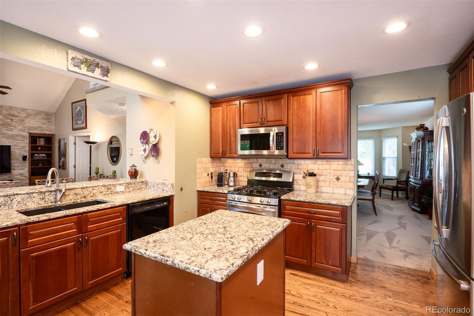 MLS Image #6 for 1480  stonehaven avenue,broomfield, Colorado