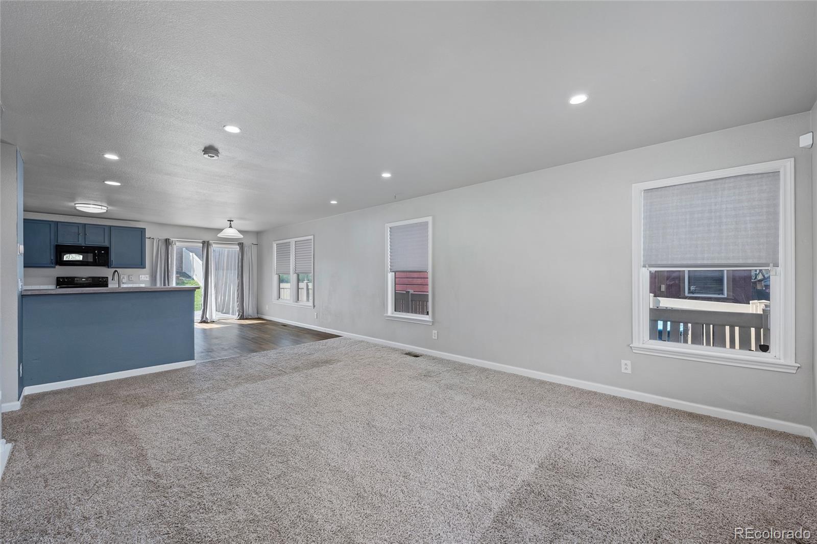 MLS Image #3 for 10722  dayton way,commerce city, Colorado