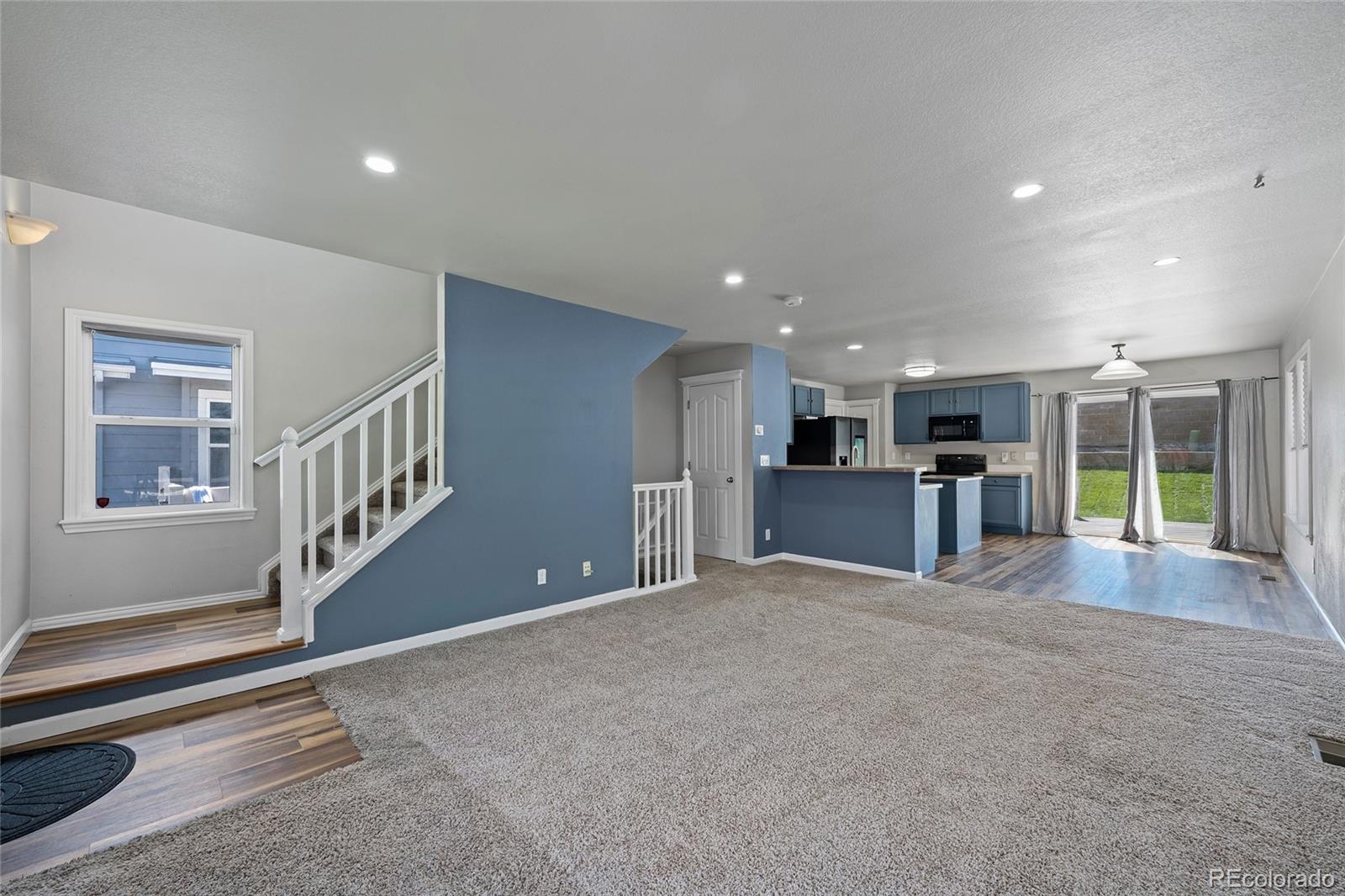 MLS Image #4 for 10722  dayton way,commerce city, Colorado