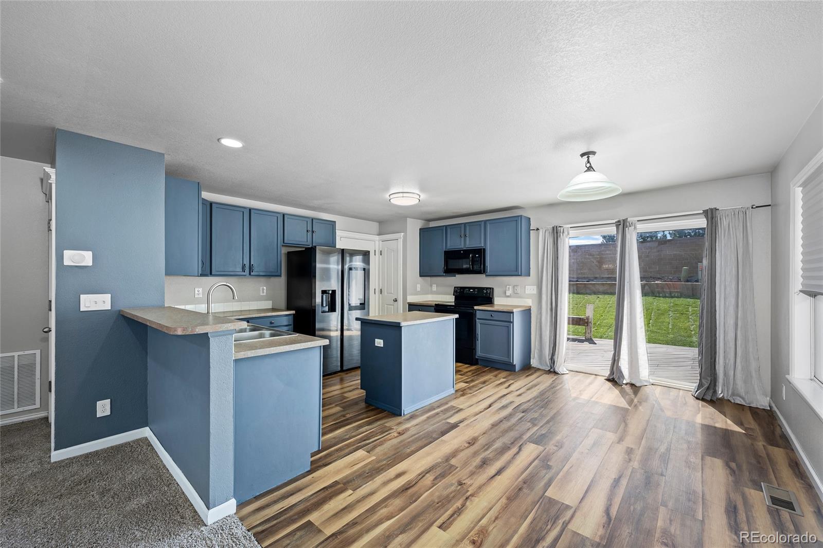 MLS Image #7 for 10722  dayton way,commerce city, Colorado