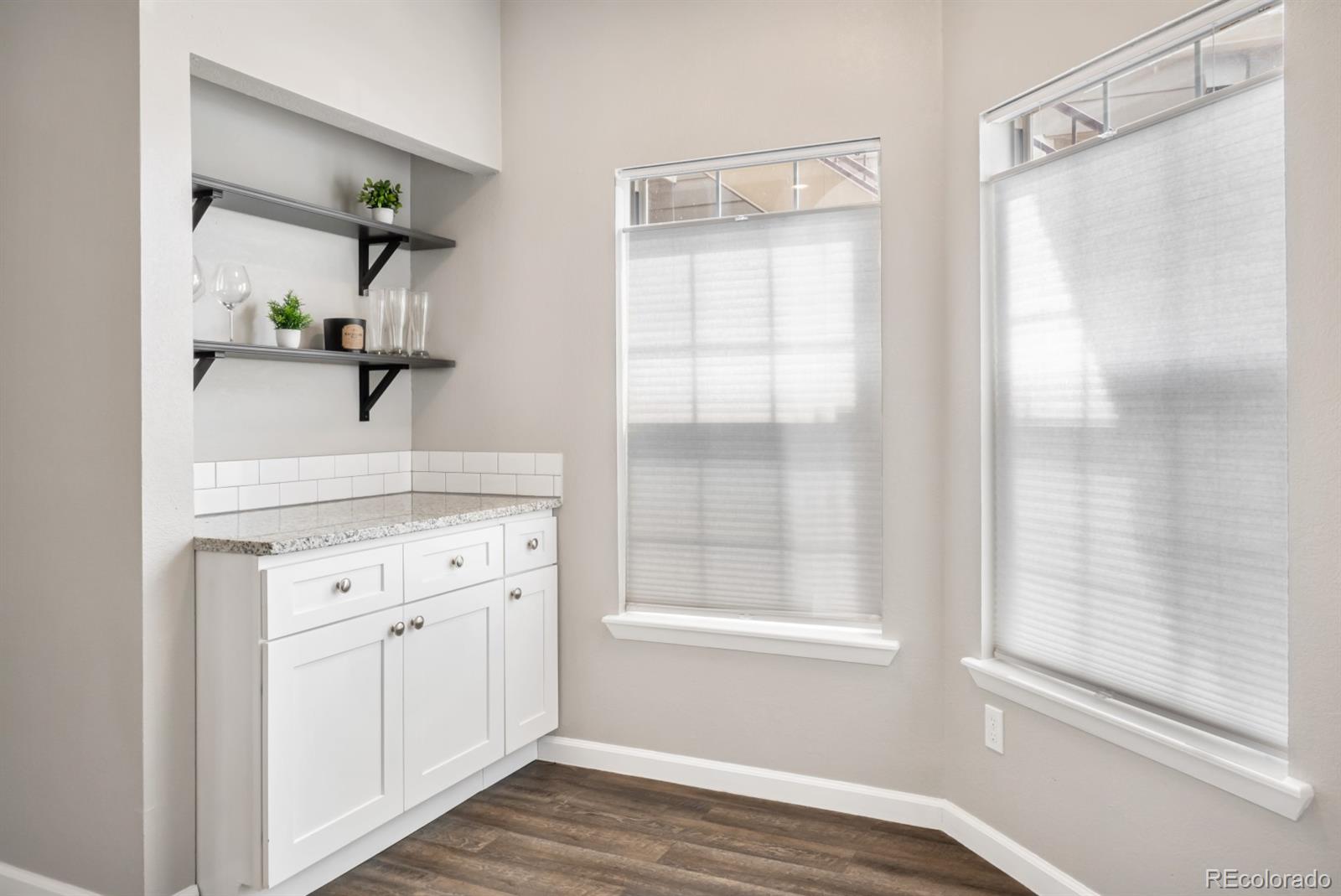 MLS Image #10 for 4760 s wadsworth boulevard,littleton, Colorado