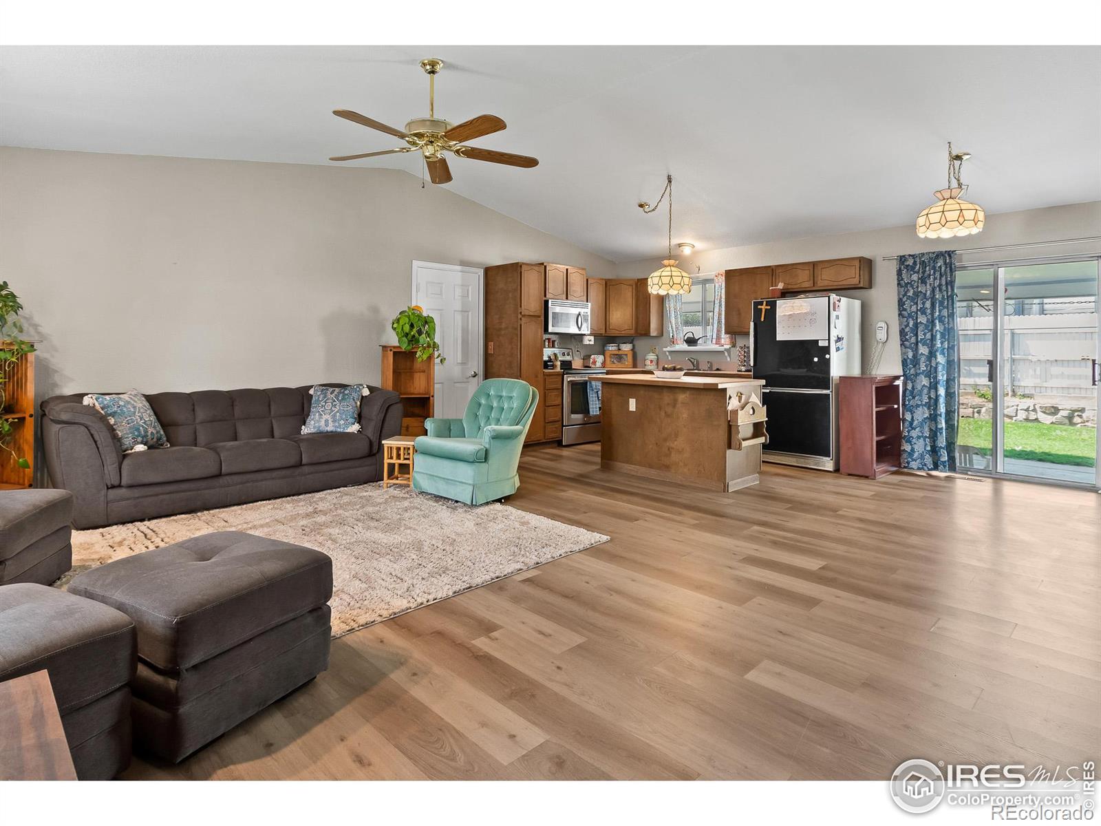 MLS Image #3 for 4647  carlsbad drive,greeley, Colorado