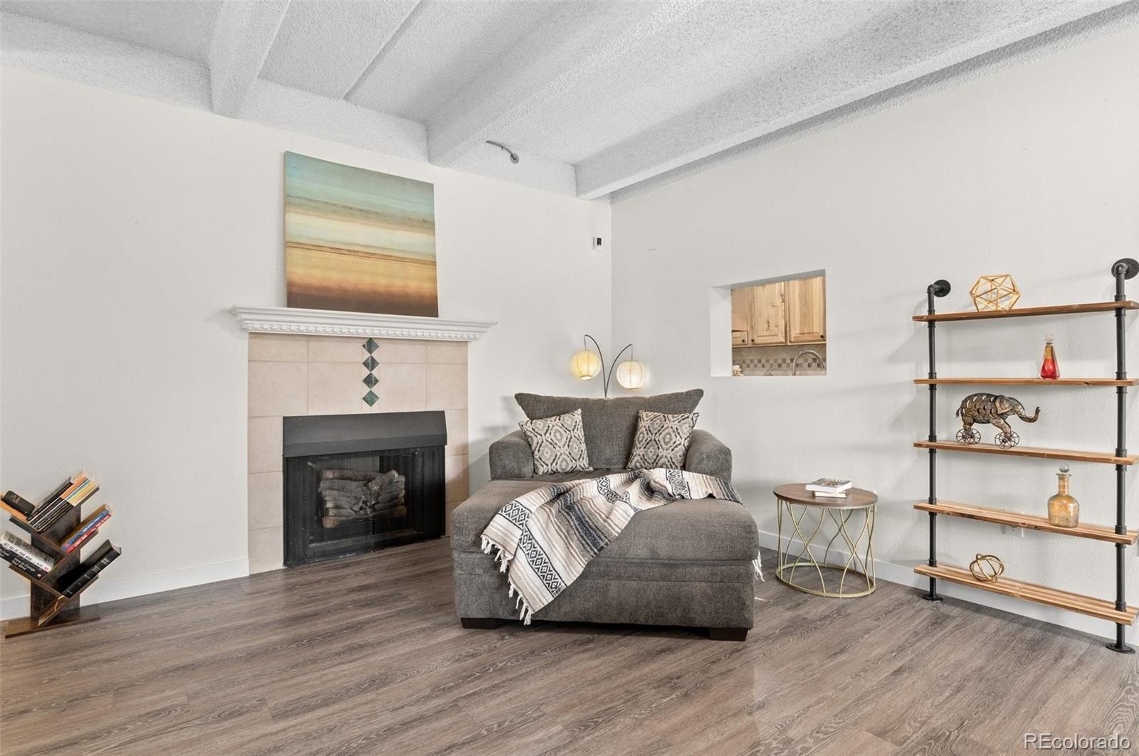 MLS Image #11 for 7877 e mississippi avenue,denver, Colorado