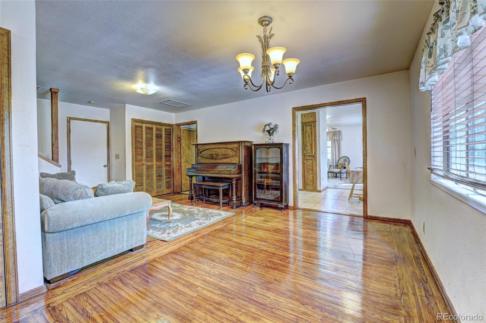 MLS Image #12 for 3062  gunnison avenue,grand junction, Colorado