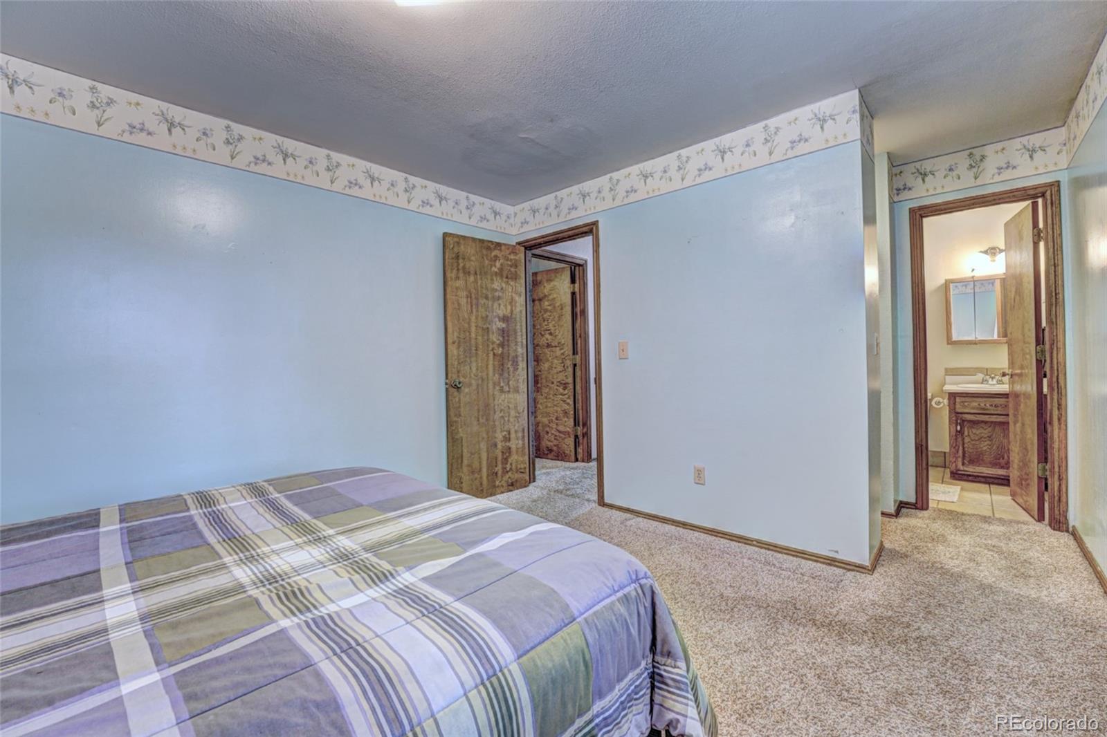 MLS Image #23 for 3062  gunnison avenue,grand junction, Colorado