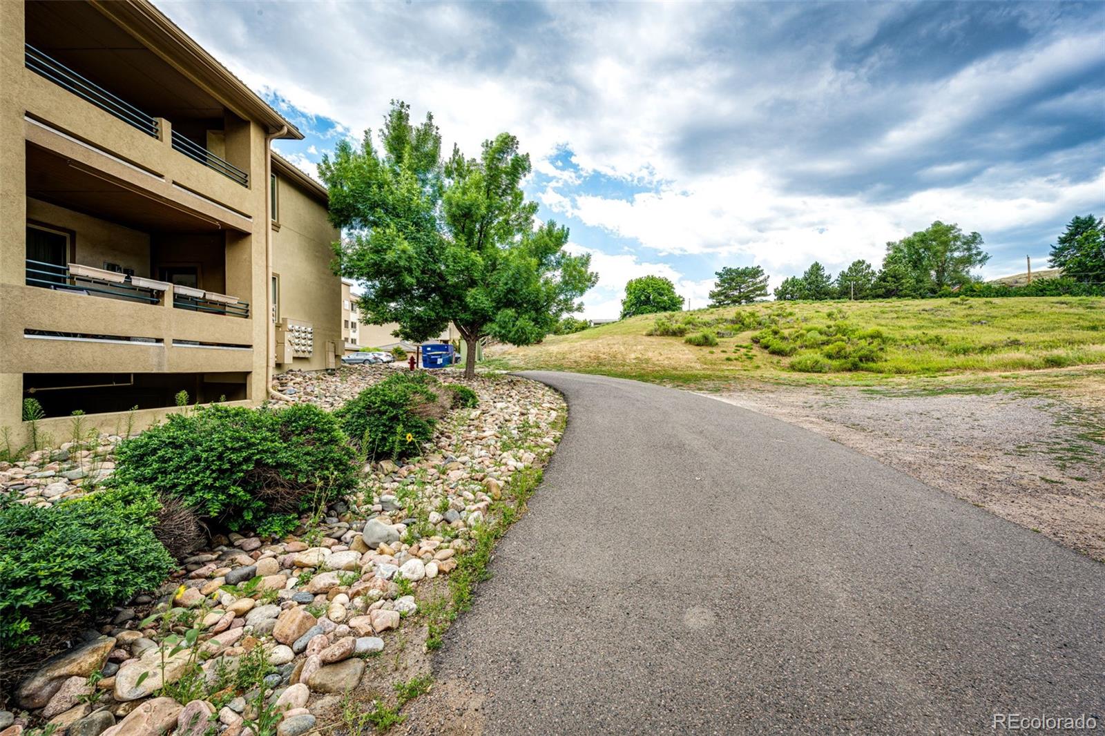 MLS Image #7 for 13353 w alameda parkway 201,lakewood, Colorado