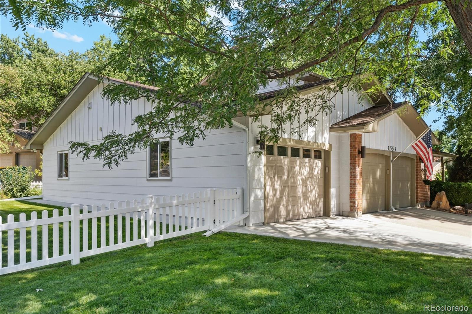 MLS Image #25 for 2554 s balsam street,lakewood, Colorado