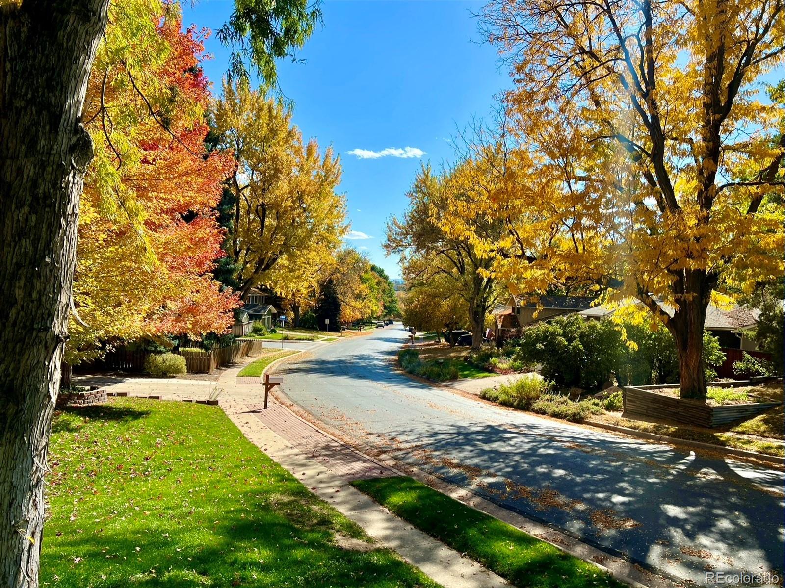 MLS Image #29 for 2554 s balsam street,lakewood, Colorado