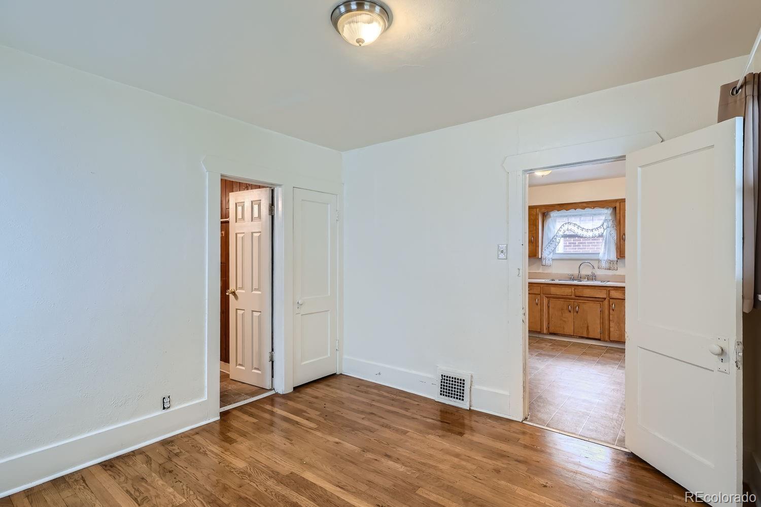 MLS Image #14 for 3637  lowell boulevard,denver, Colorado