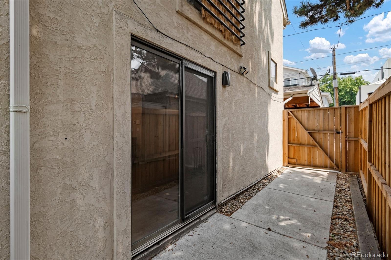 MLS Image #19 for 140  jackson street,denver, Colorado