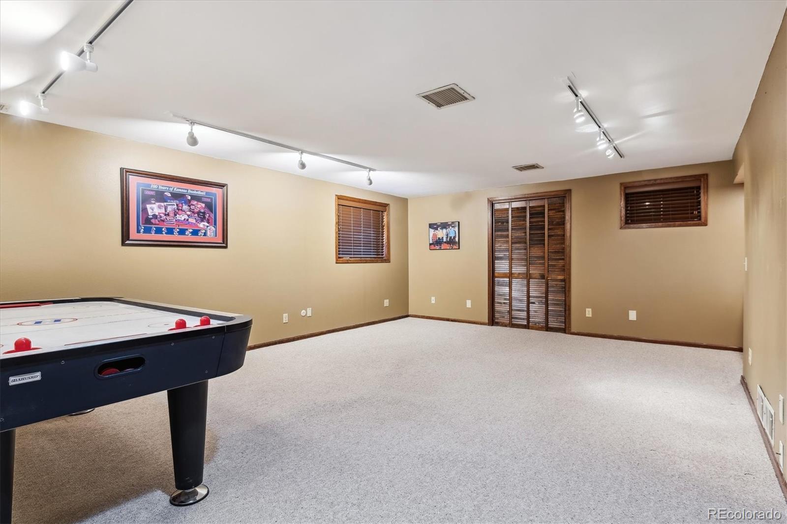 MLS Image #26 for 12249 e vassar drive,aurora, Colorado