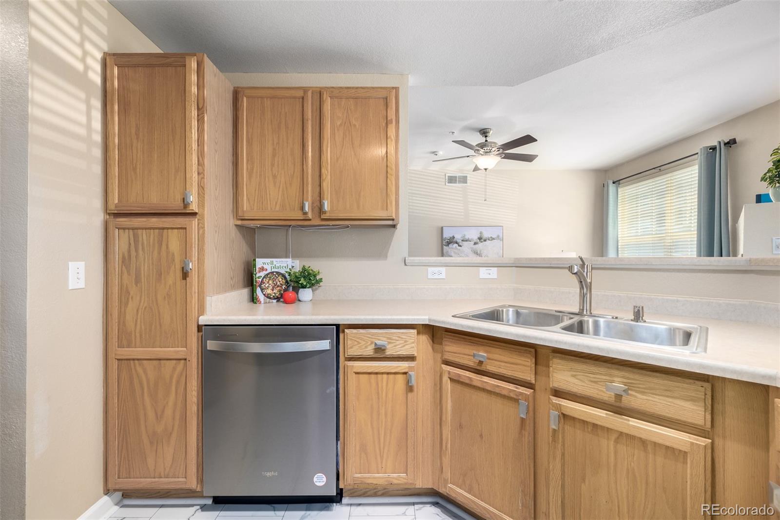 MLS Image #13 for 7440 s blackhawk street,englewood, Colorado