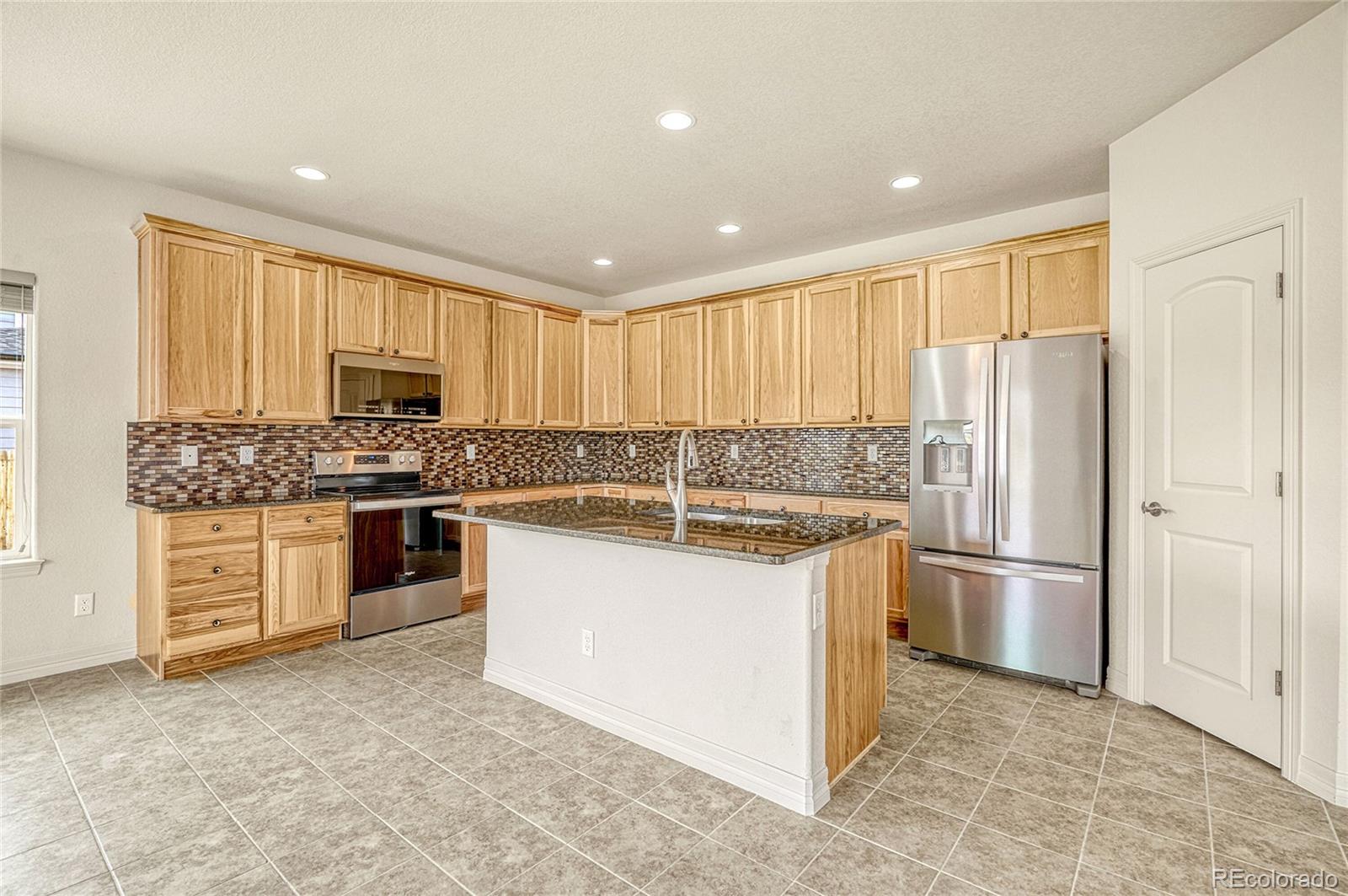 MLS Image #10 for 56445 e 22nd place,strasburg, Colorado