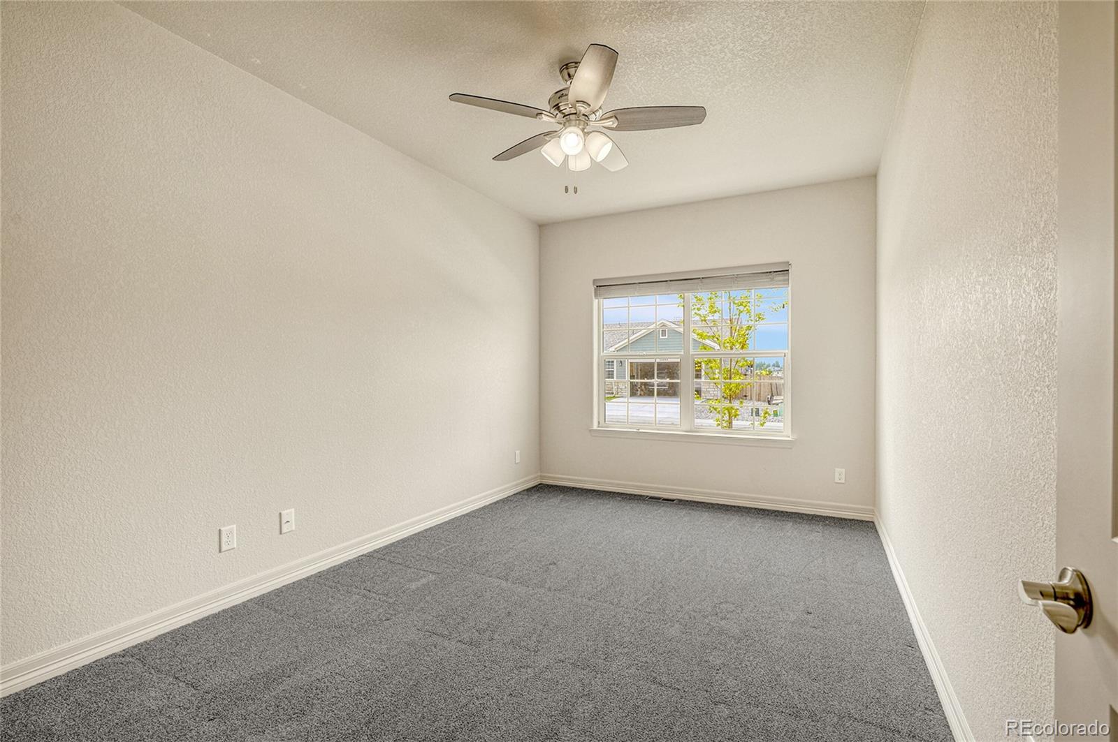 MLS Image #18 for 56445 e 22nd place,strasburg, Colorado