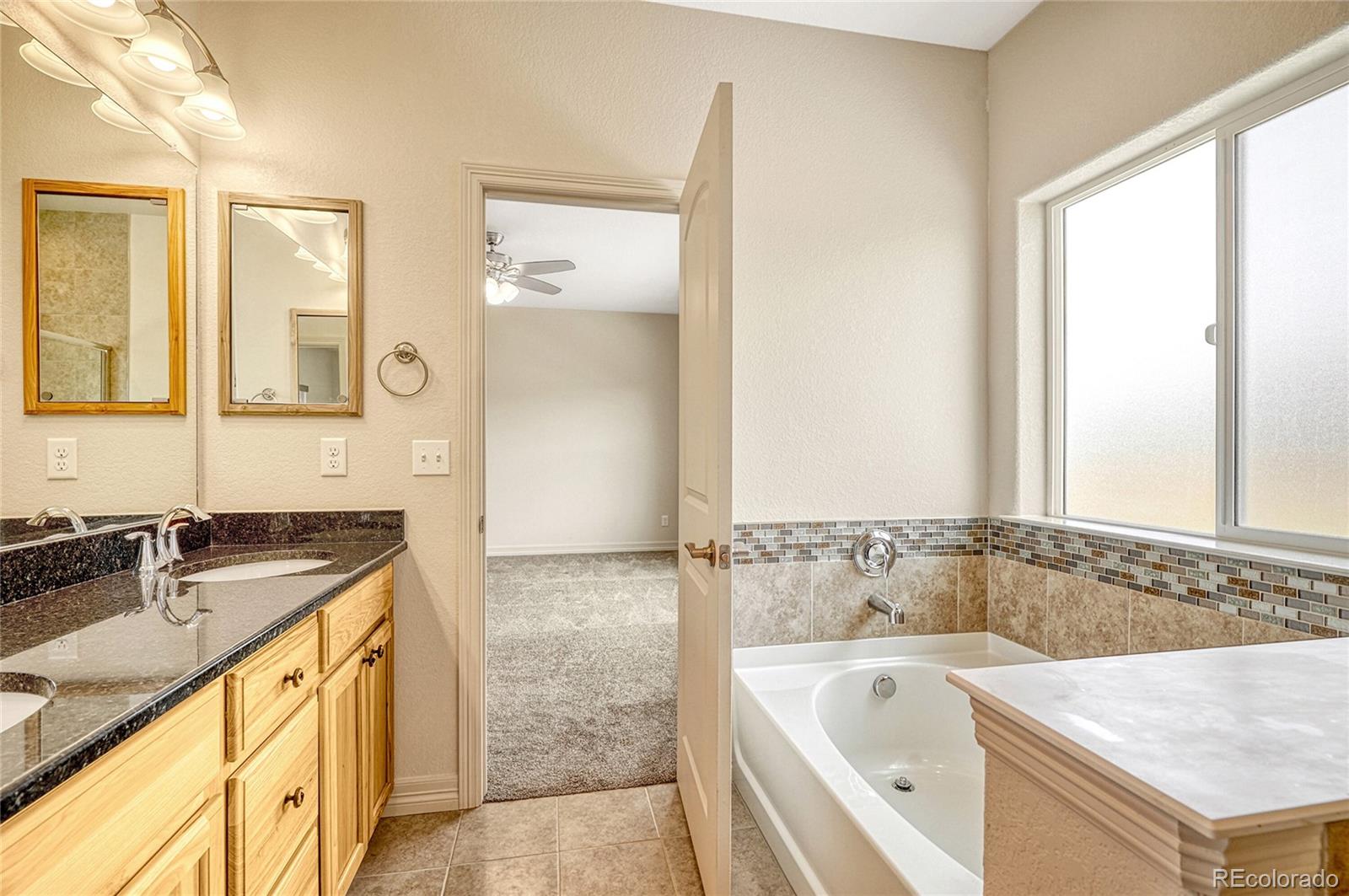 MLS Image #27 for 56445 e 22nd place,strasburg, Colorado