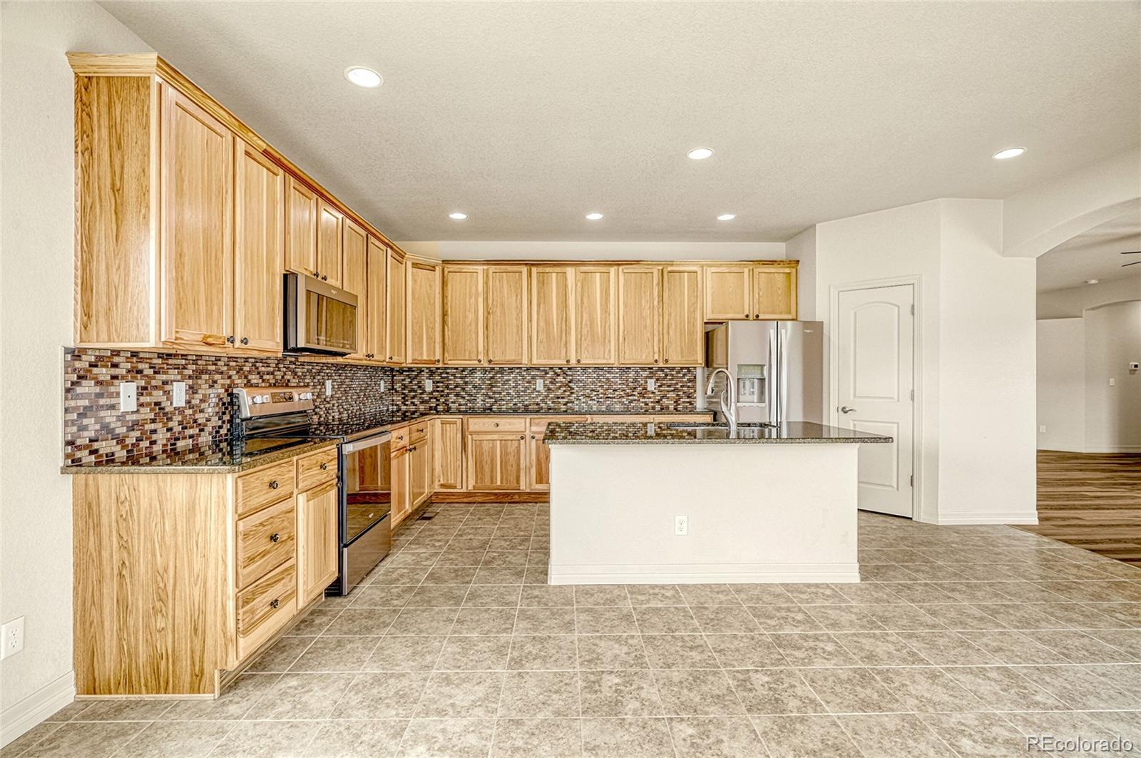 MLS Image #9 for 56445 e 22nd place,strasburg, Colorado