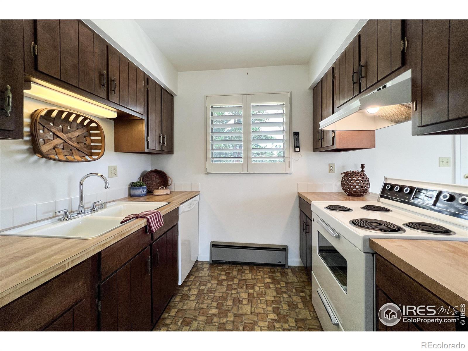 MLS Image #4 for 555  springmeadow way,red feather lakes, Colorado