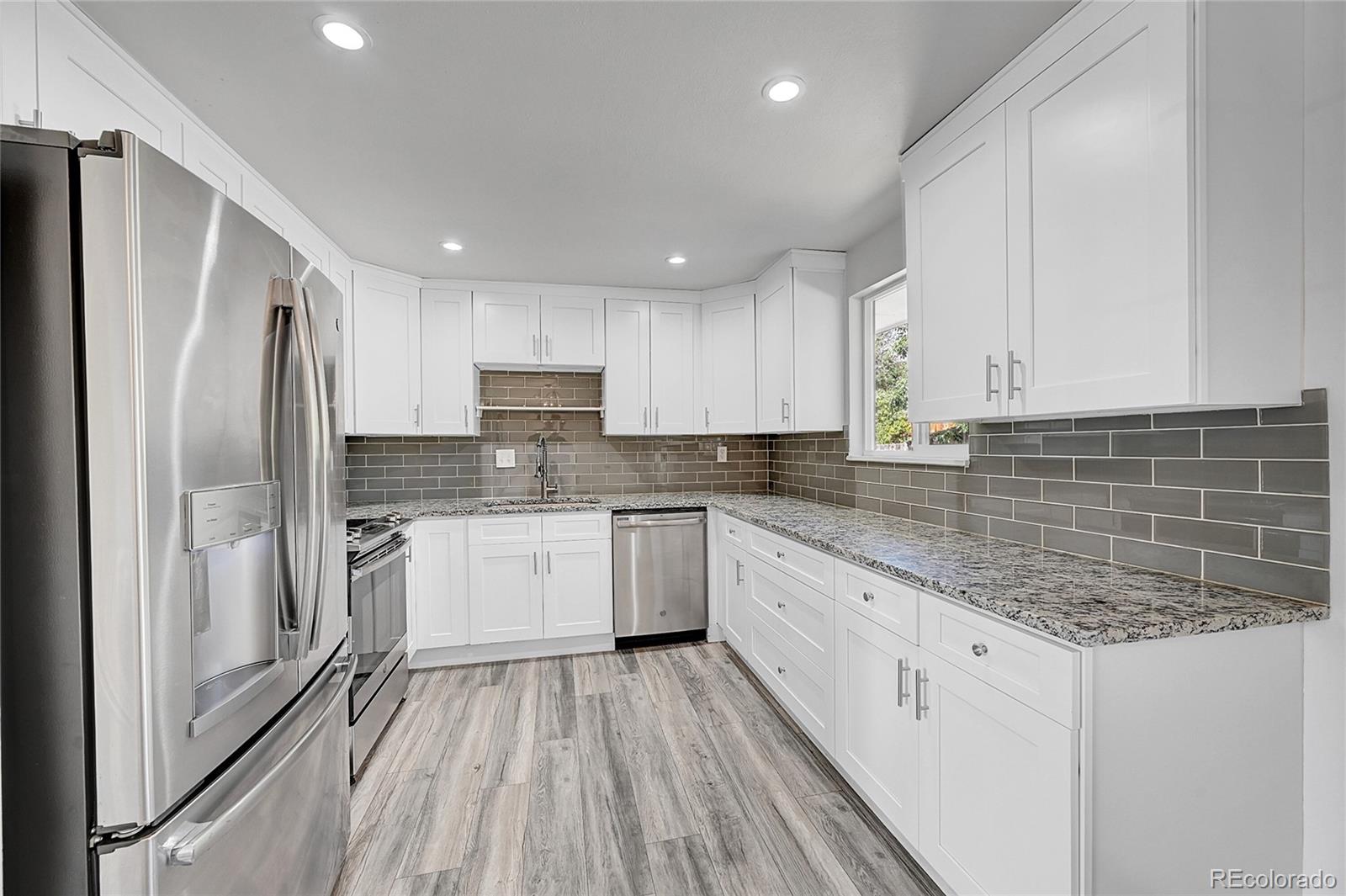 MLS Image #3 for 10063 w 68th way,arvada, Colorado