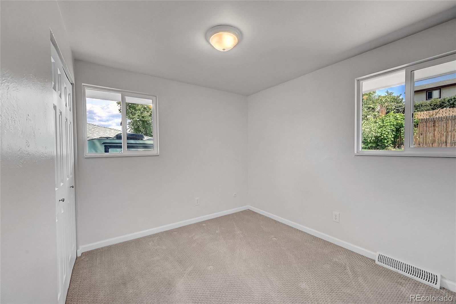 MLS Image #5 for 10063 w 68th way,arvada, Colorado