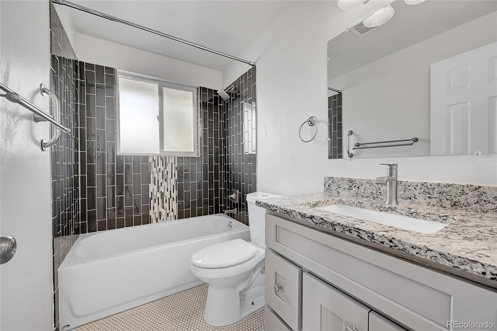 MLS Image #6 for 10063 w 68th way,arvada, Colorado