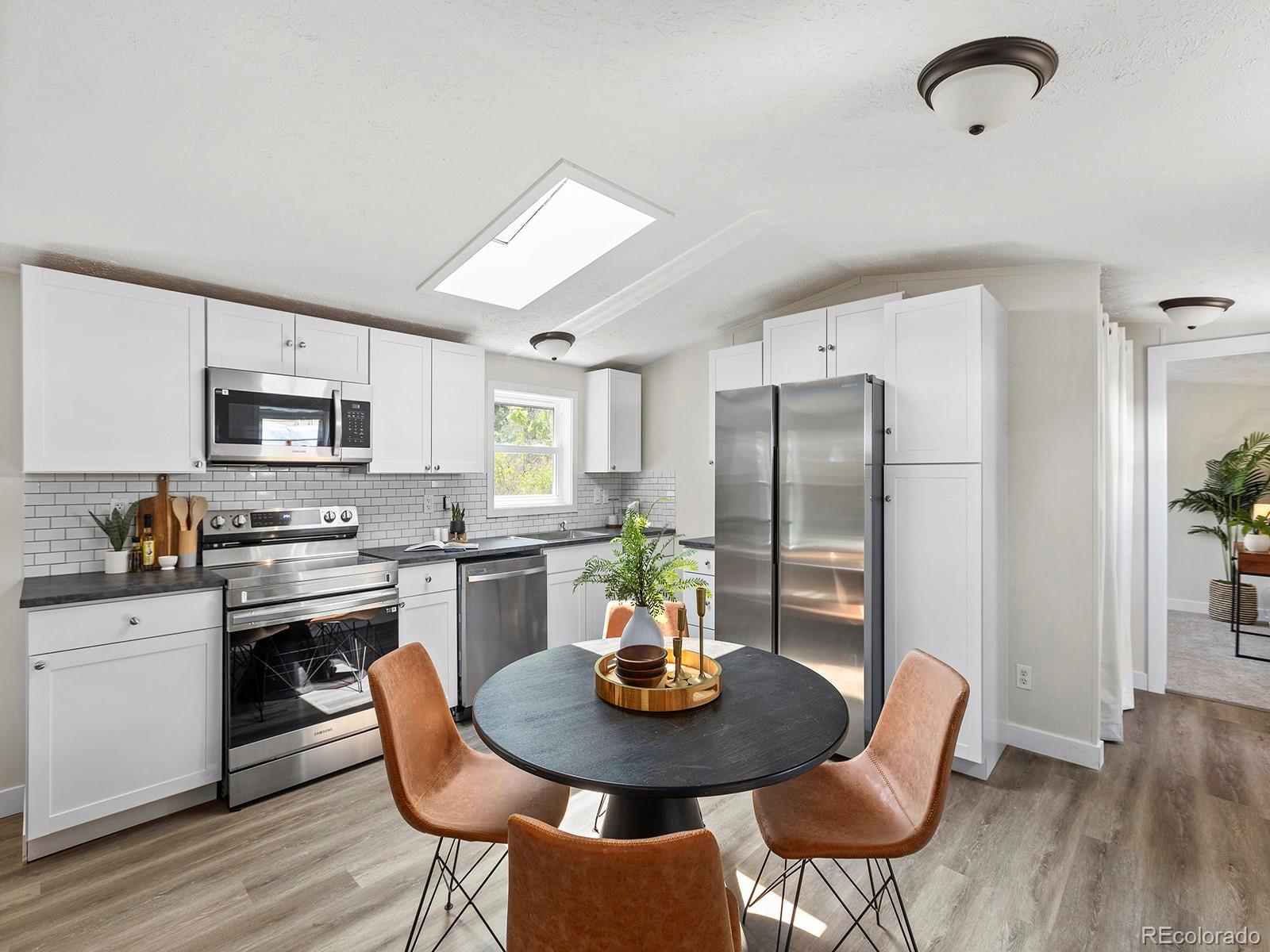 MLS Image #6 for 527  glen creighton drive,dacono, Colorado