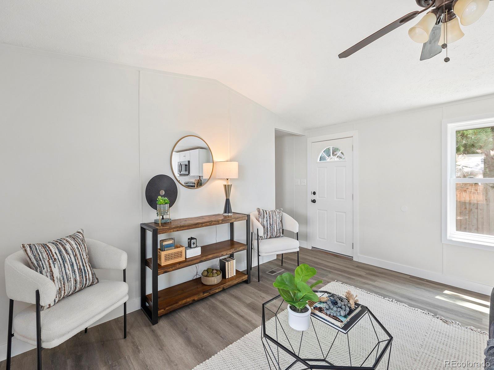 MLS Image #8 for 527  glen creighton drive,dacono, Colorado