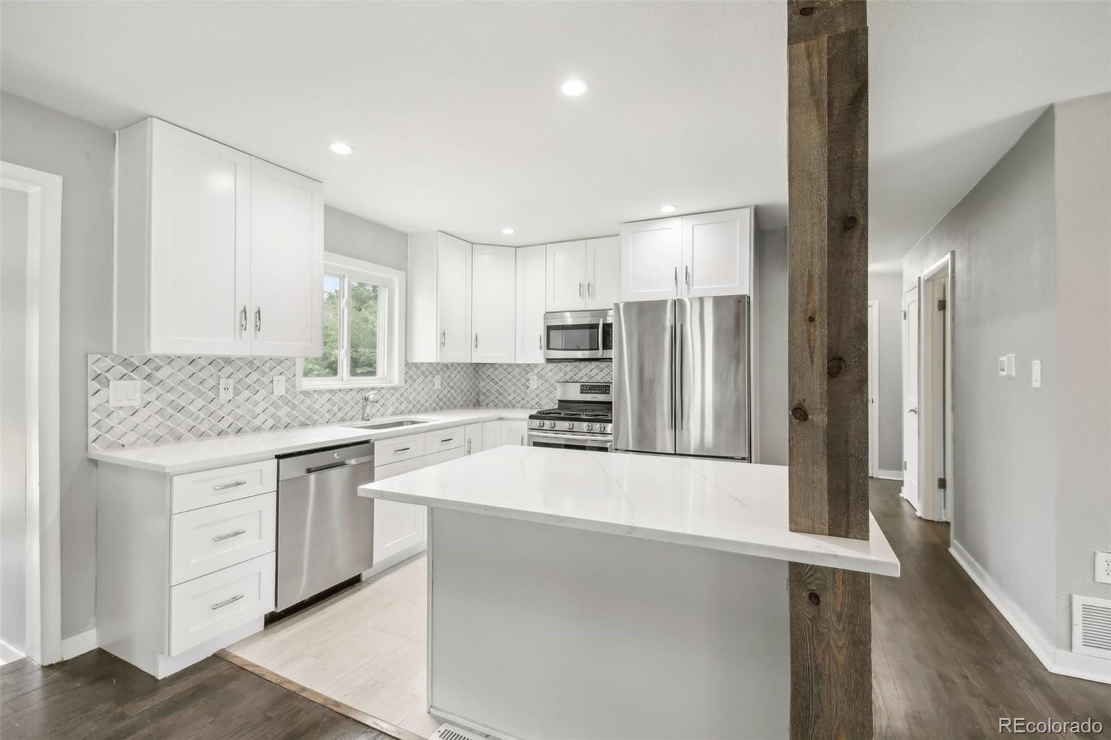 MLS Image #14 for 1285 s glencoe street,denver, Colorado