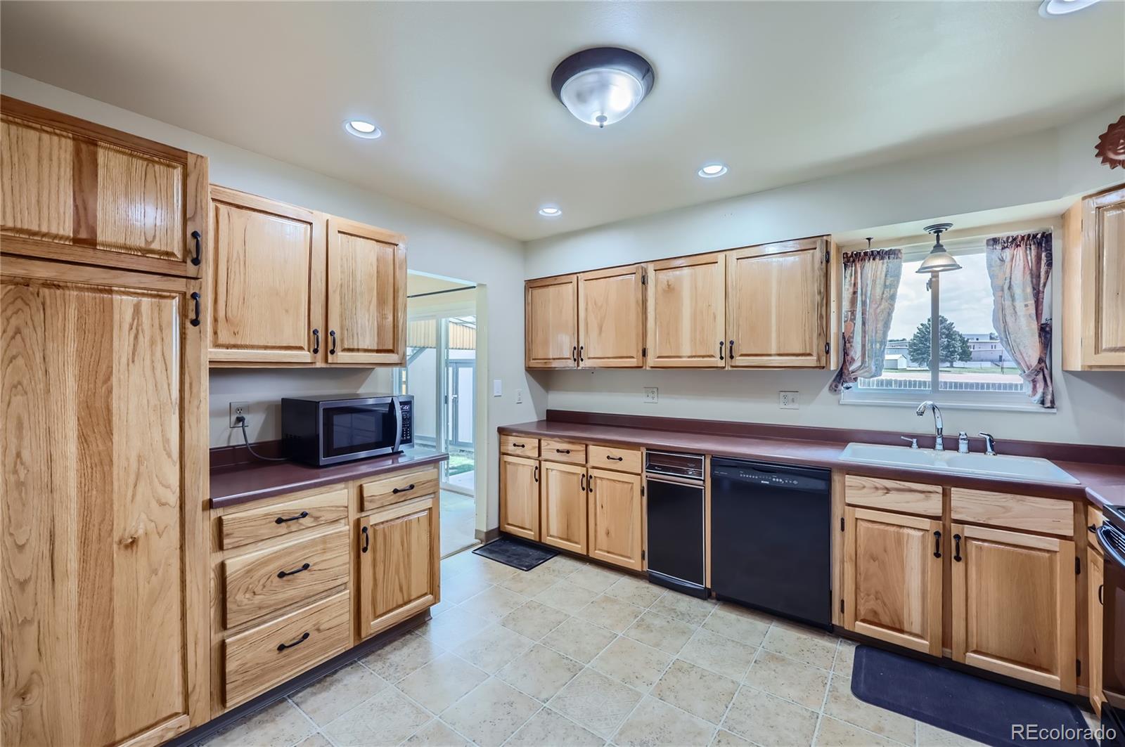 MLS Image #7 for 4909  hackamore drive,colorado springs, Colorado