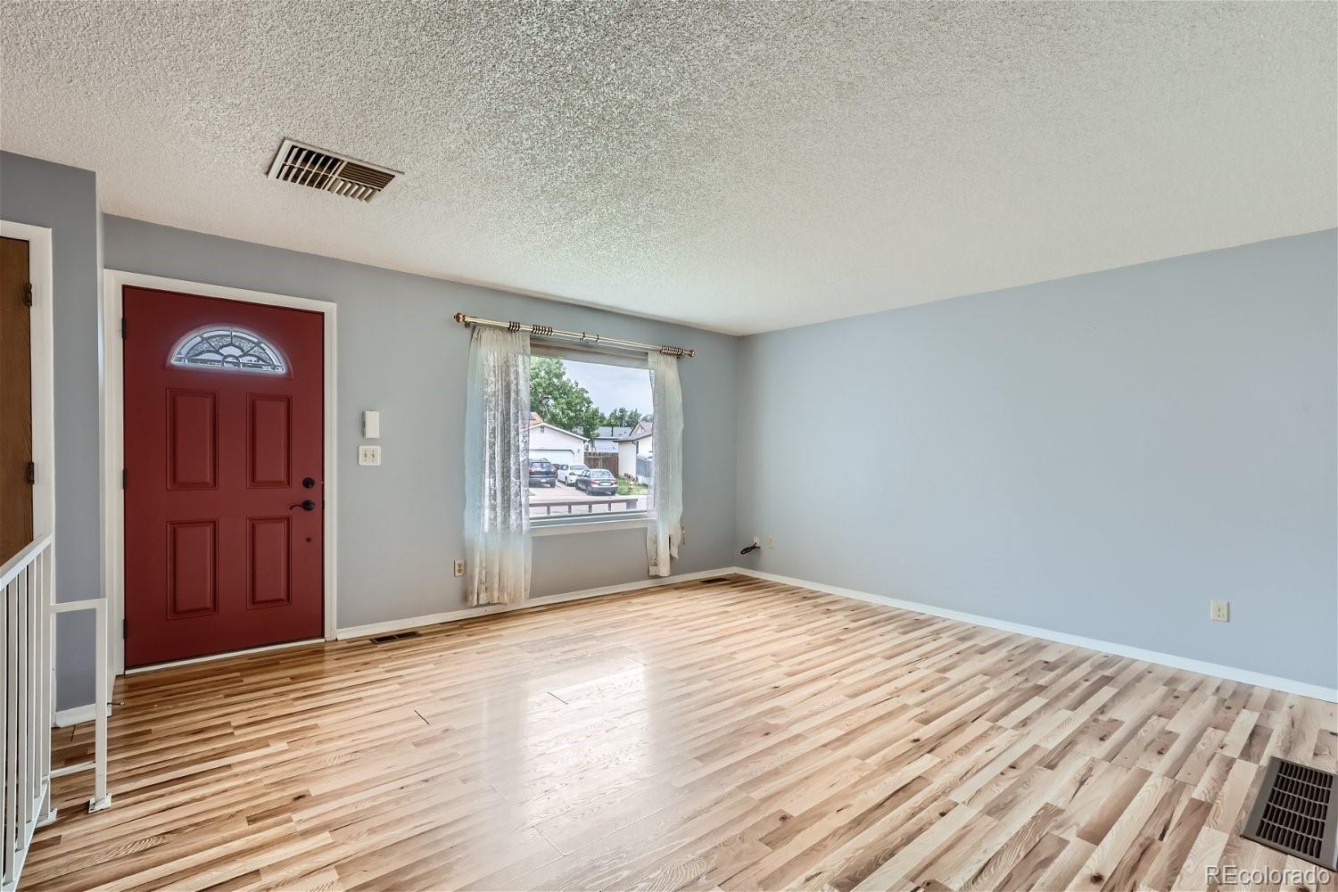 MLS Image #5 for 4322  elkhart street,denver, Colorado