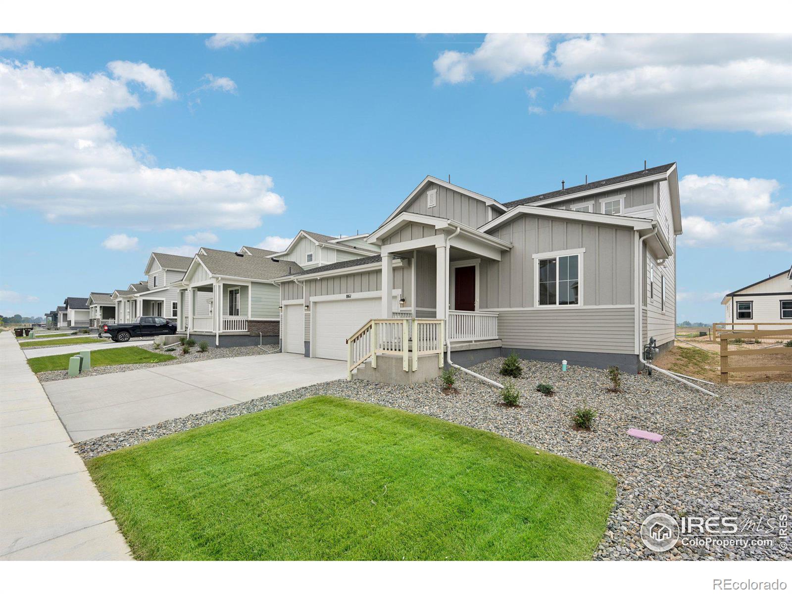 MLS Image #2 for 861  hummocky way,windsor, Colorado