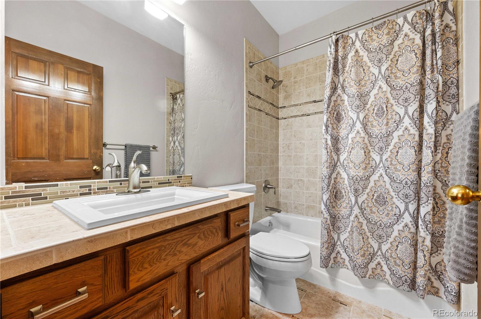 MLS Image #20 for 14080  westchester drive,colorado springs, Colorado