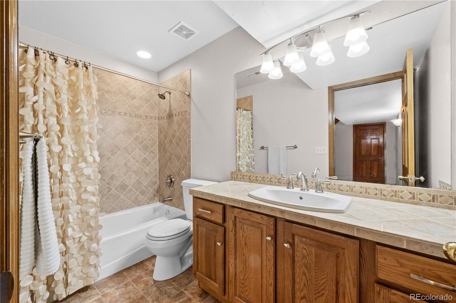 MLS Image #30 for 14080  westchester drive,colorado springs, Colorado